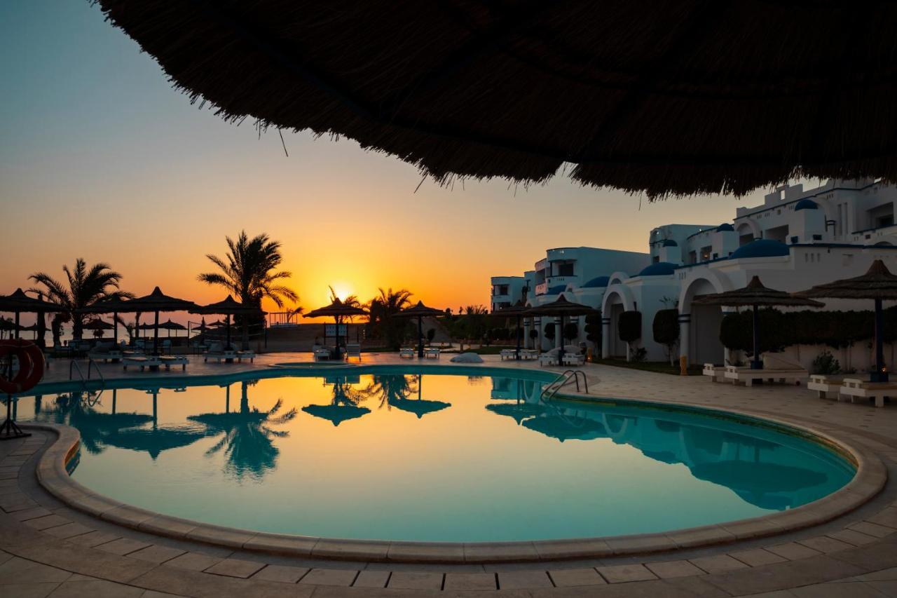 Coral Sun Beach (Adults Only) Safaga Exterior foto
